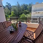 Chatzis Apartmán *