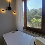 Apartament Chatzis *