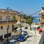 Apartament Chatzis